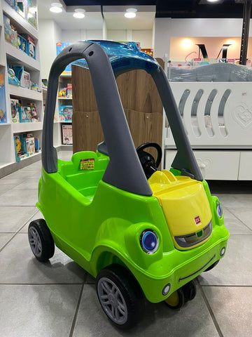 Foot to floor riding car
