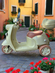 Vespa Styled Scooter