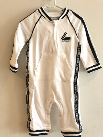 Juniors tracksuit baby grower white